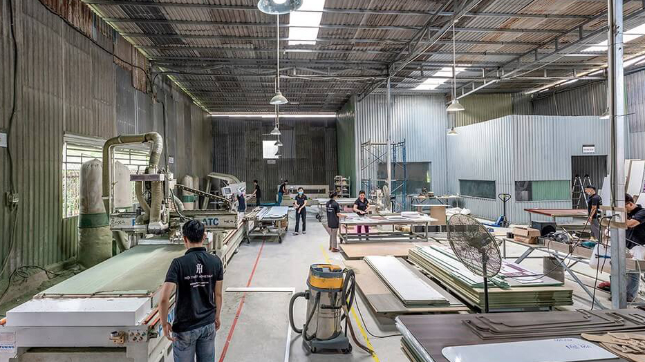 nha may san xuat (2)